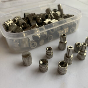 w444 Set stelknoppen voor o.a. wekkers