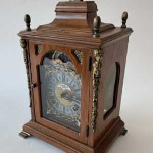 Warmink Table Clock, good running, 'John Thomas'